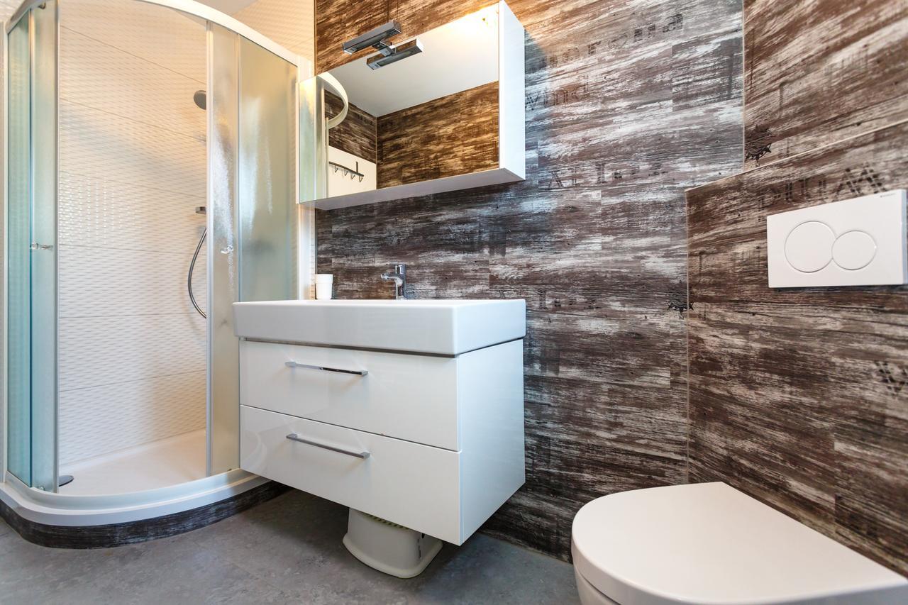 Apartments Vlado Krk Town Luaran gambar